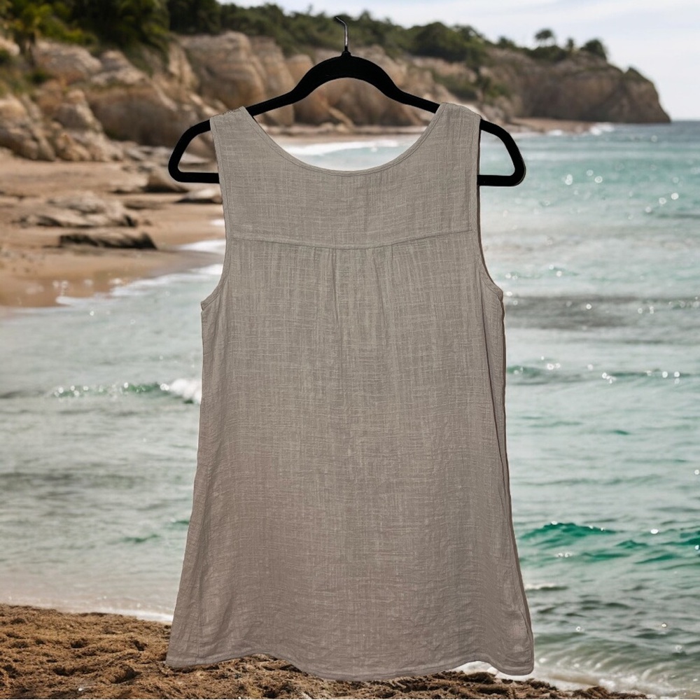 Tank Top By Eddie Bauer - Picture 3 of 17